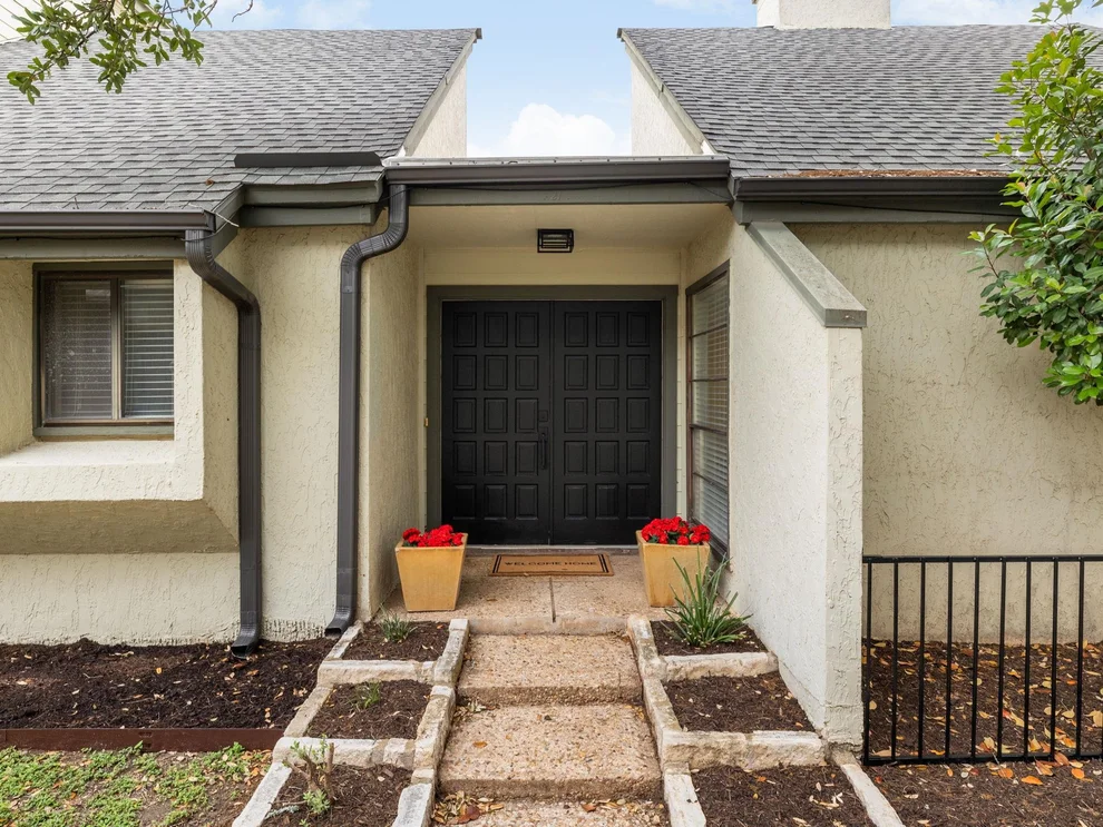 Unit for sale at 21 Casa Verde, Austin, TX 78734