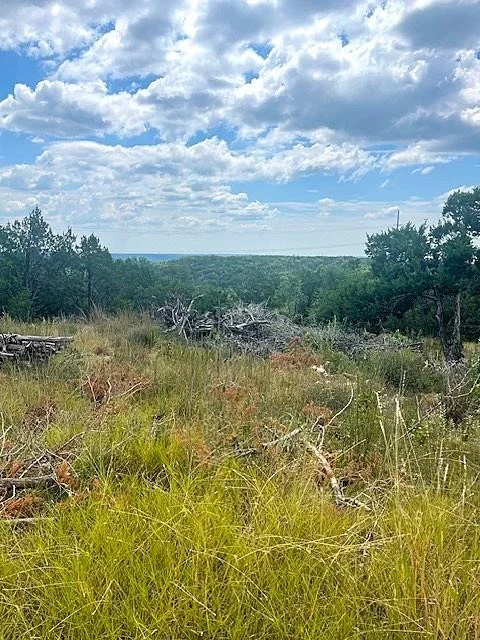 Unit for sale at 8307 Angus TRL, Lago Vista, TX 78645