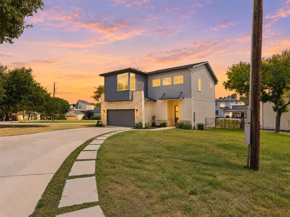 Unit for sale at 2201 Belaire DR, Granite Shoals, TX 78654
