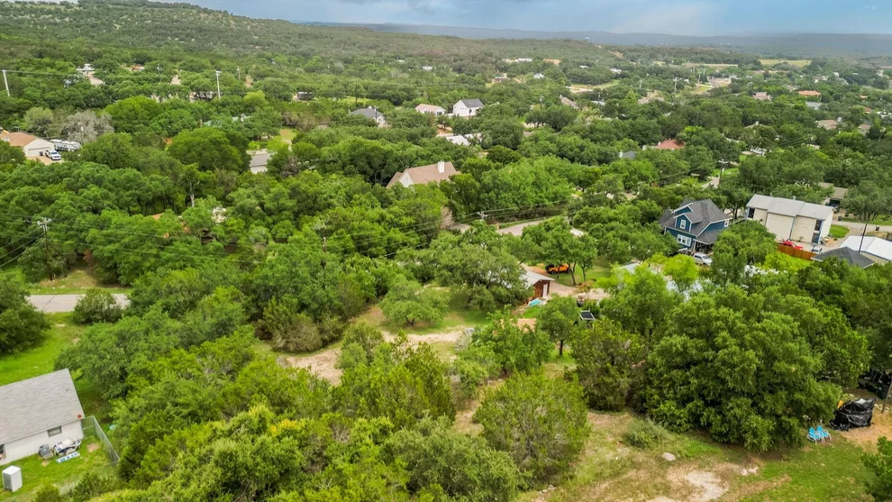 Unit for sale at 311 Cargill DR, Spicewood, TX 78669