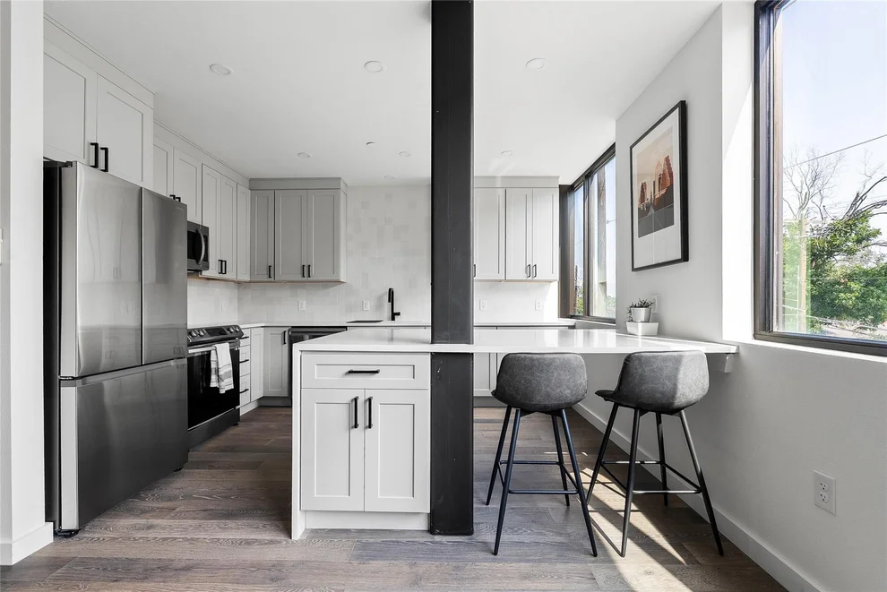 Unit for sale at 1800 E 4th ST, Austin, TX 78702