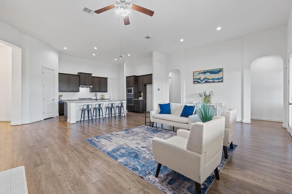 Unit for sale at 200 Brentwood DR, Austin, TX 78737