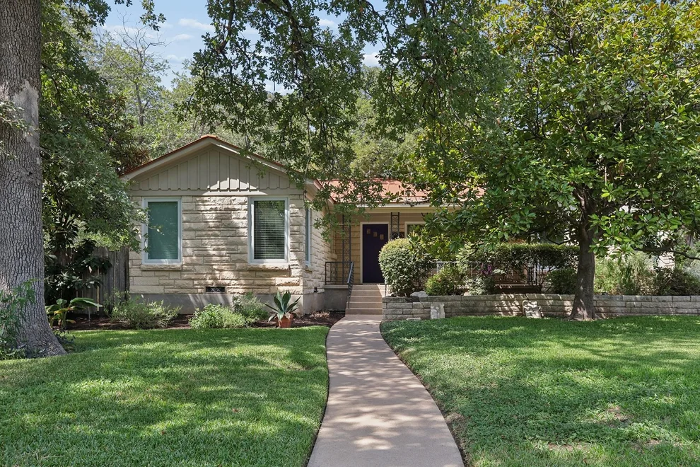 Unit for sale at 4204 Wildwood RD, Austin, TX 78722