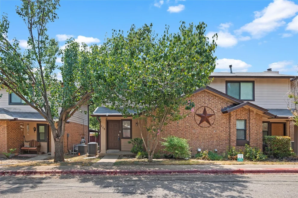 Unit for sale at 101 Clearday DR, Austin, TX 78745
