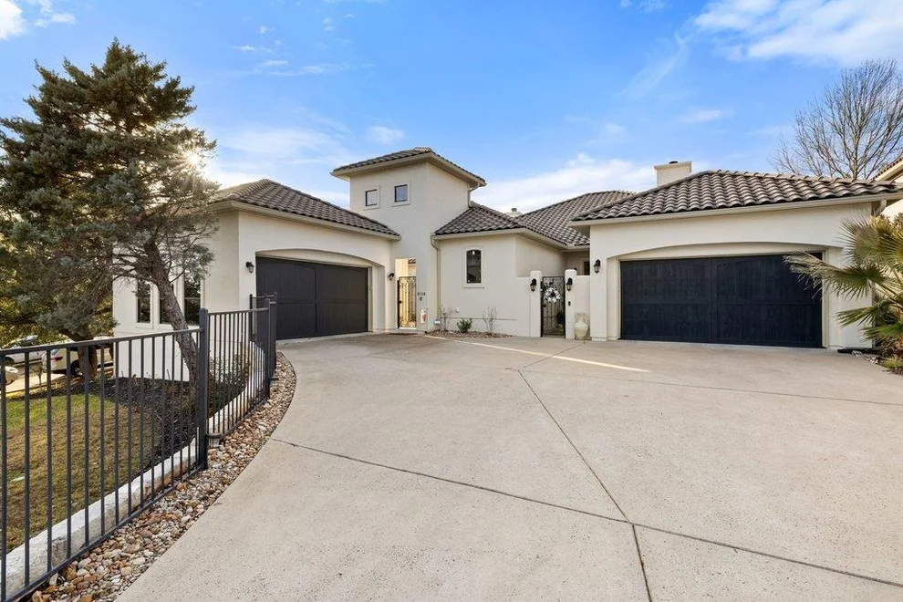 Unit for sale at 502 Hummingbird LN, Austin, TX 78734