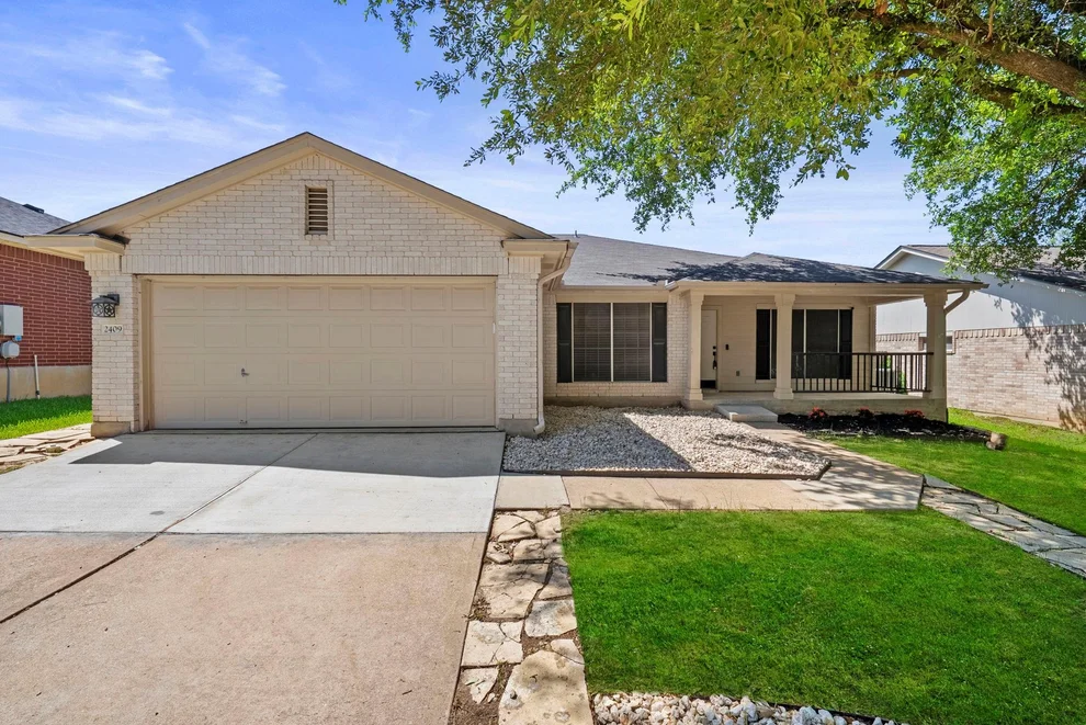 Unit for sale at 2409 Hallie LN, Round Rock, TX 78664