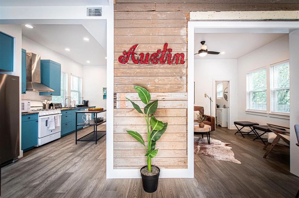 Unit for sale at 3405 Cedar St, Austin, TX 78705