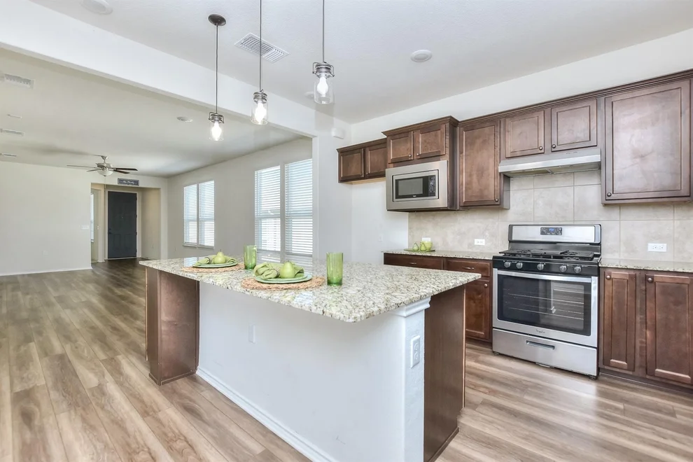 Unit for sale at 716 Kitty Hawk RD, Georgetown, TX 78633