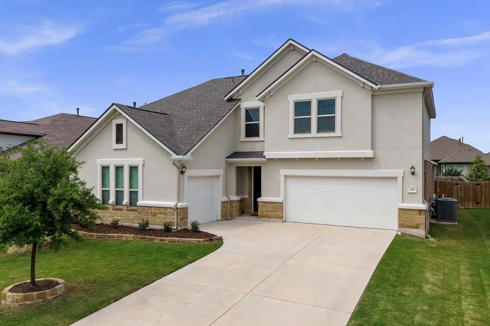 Unit for sale at 7315 Leonardo DR, Round Rock, TX 78665