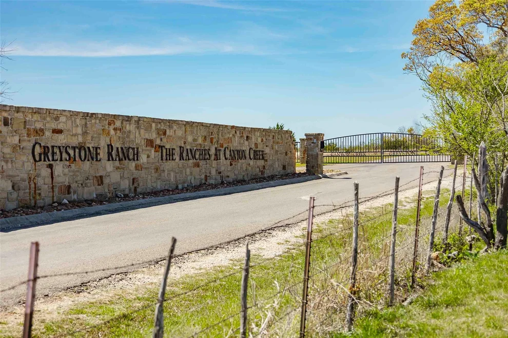 Unit for sale at Lot 8 Saddle Ridge DR, Bertram, TX 78605