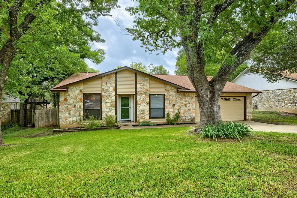 Unit for sale at 8601 Danville DR, Austin, TX 78753