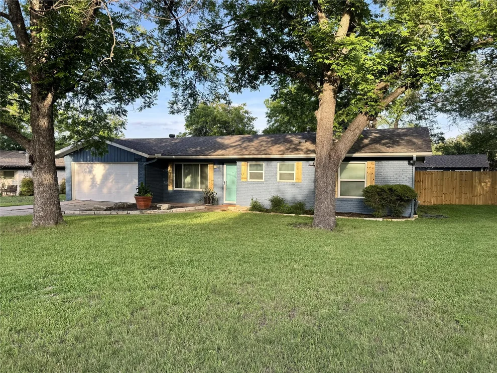 Unit for sale at 11807 Dove Haven DR, Austin, TX 78753