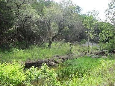 Unit for sale at 350 Bluff RD, Spicewood, TX 78669