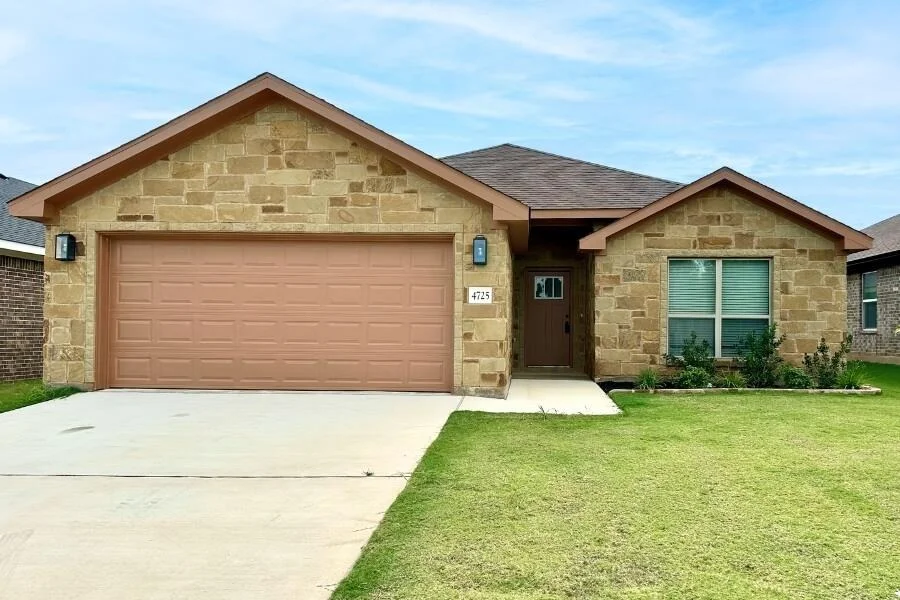 Unit for sale at 4725 Allison DR, Belton, TX 76513