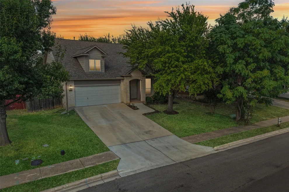 Unit for sale at 2608 Century Park BLVD, Austin, TX 78727