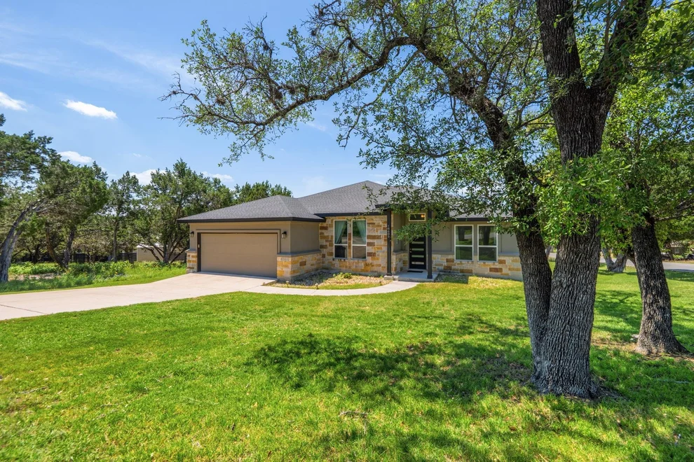 Unit for sale at 18605 Masters CV, Point Venture, TX 78645