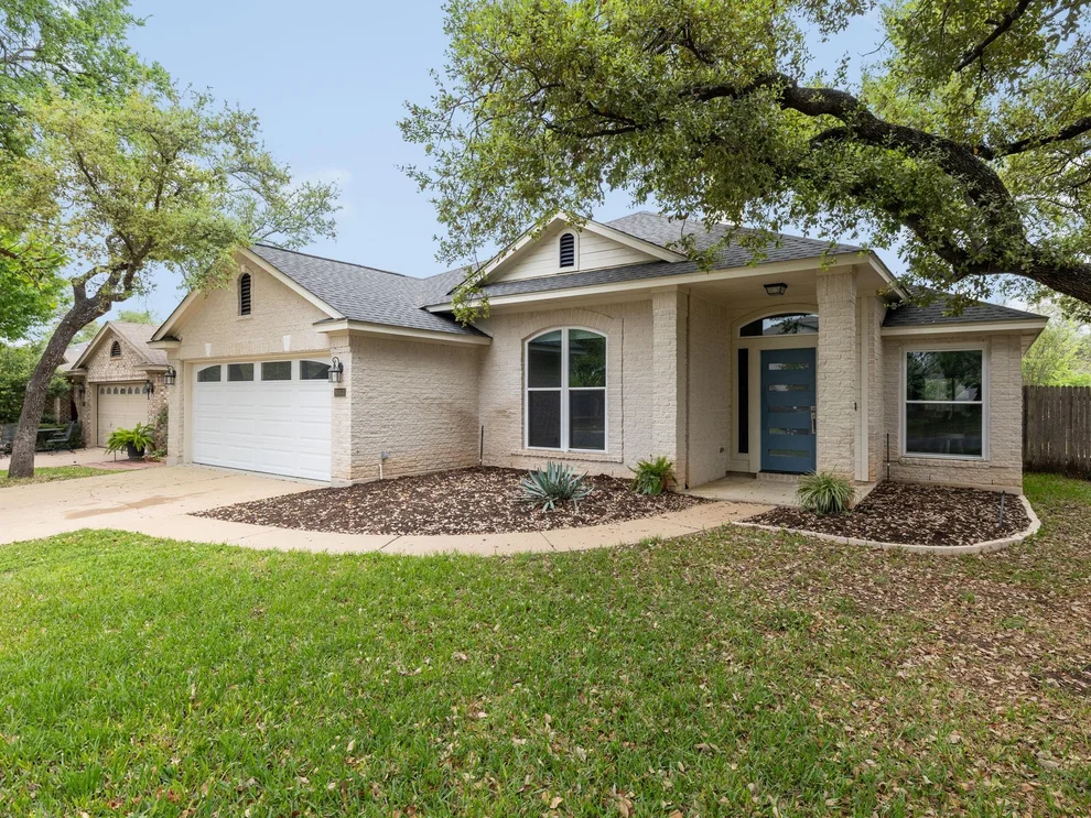 Unit for sale at 8004 Osborne DR, Austin, TX 78729