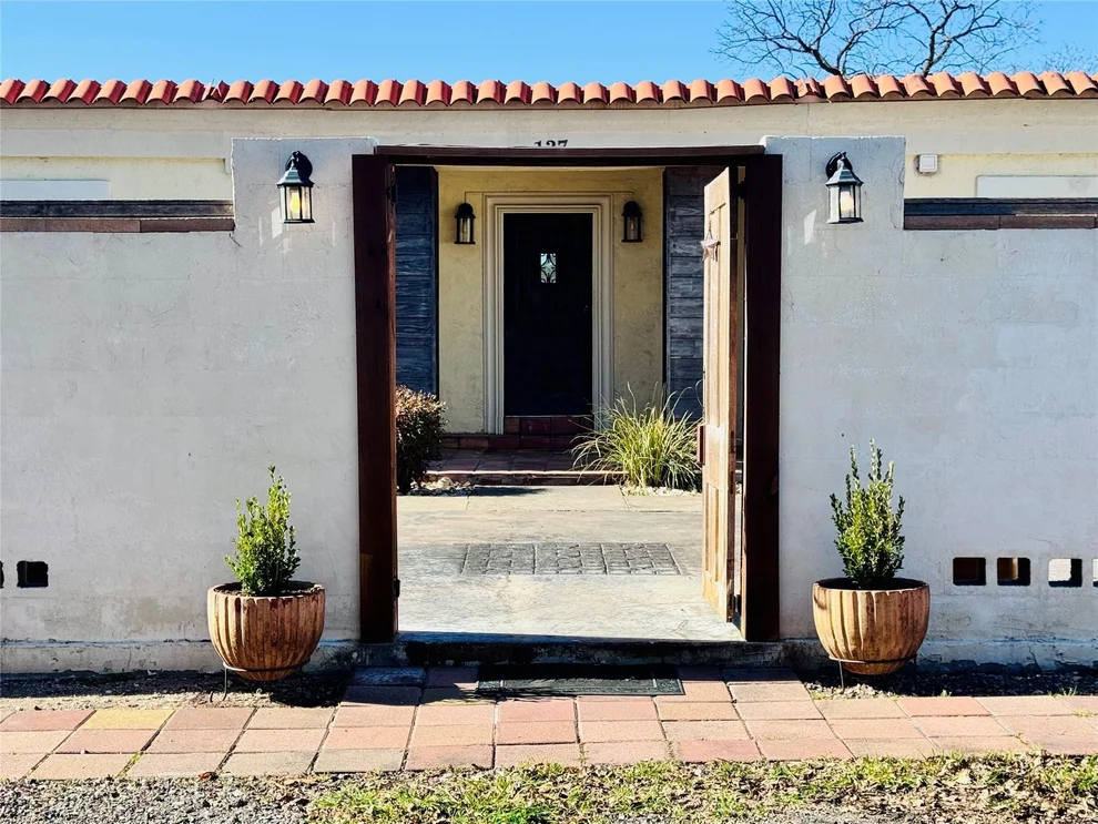 Unit for sale at 127 Bogie DR, San Marcos, TX 78666