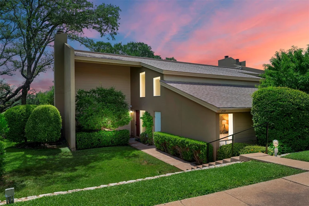Unit for sale at 230 Lido ST, Lakeway, TX 78734