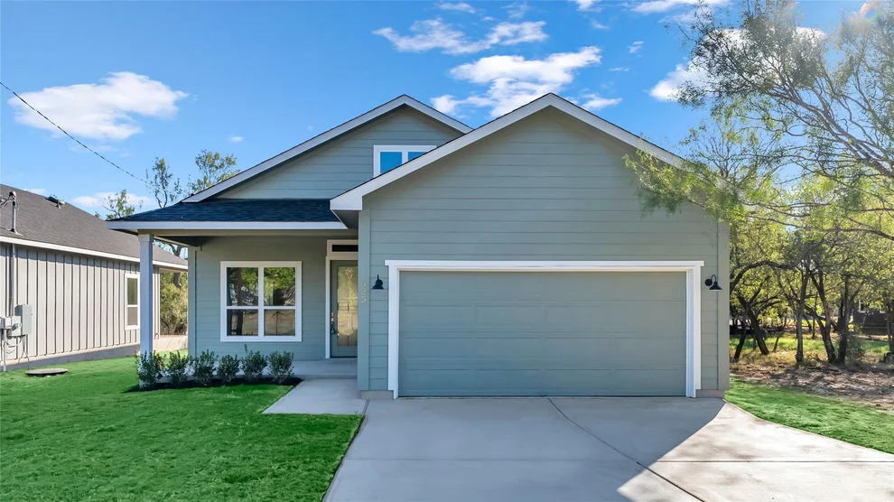 Unit for sale at 625 Birch LN, Cottonwood Shores, TX 78657