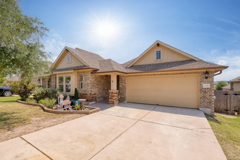 Unit for sale at 116 Limerick CV, Hutto, TX 78634