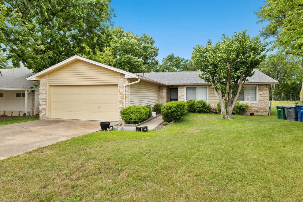 Unit for sale at 607 Elderberry CV, Austin, TX 78745