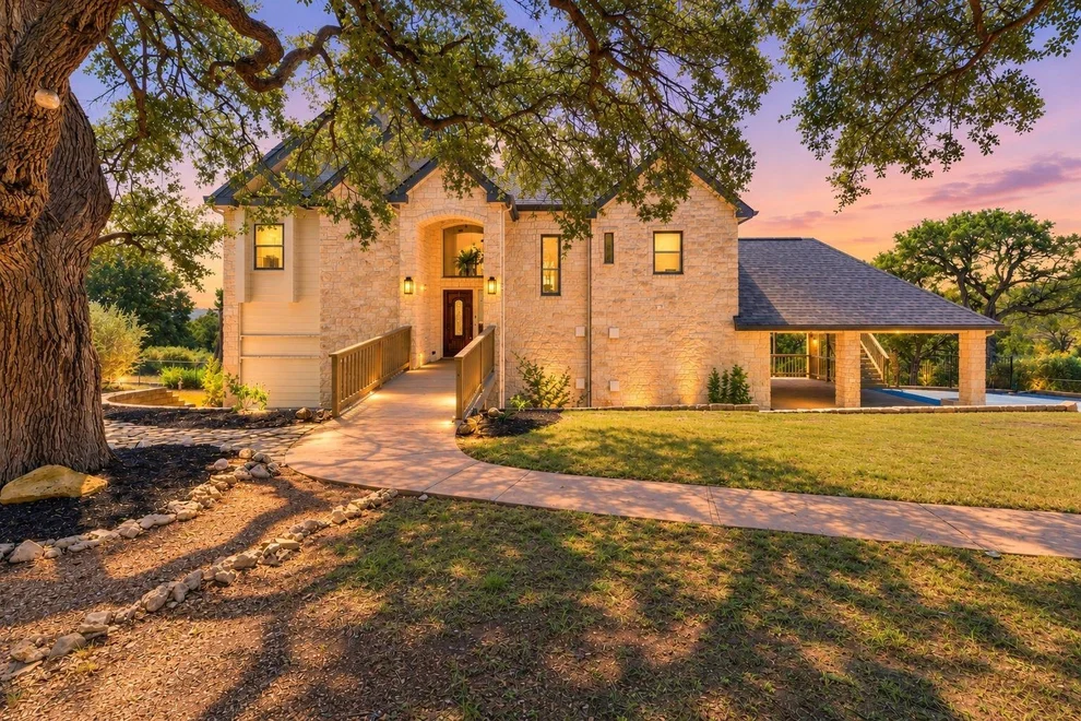 Unit for sale at 18113 Travis DR, Lago Vista, TX 78645
