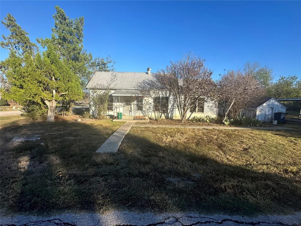 Unit for sale at 206 N Donohoe ST, Granger, TX 76530