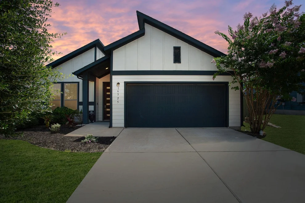 Unit for sale at 16525 Summery ST, Manor, TX 78653