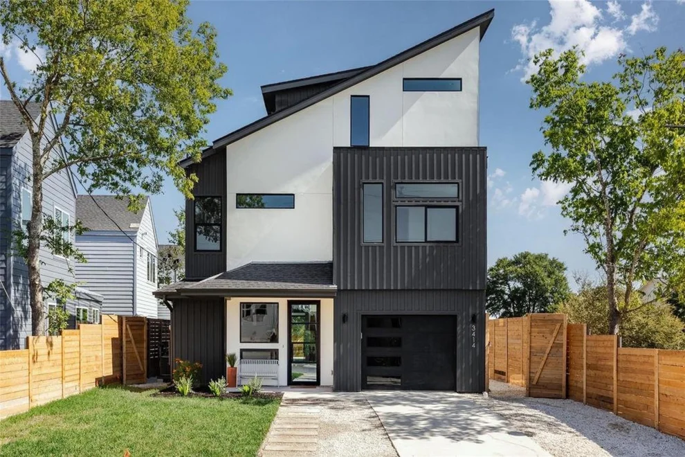 Unit for sale at 3414 Pennsylvania Ave, Austin, TX 78721