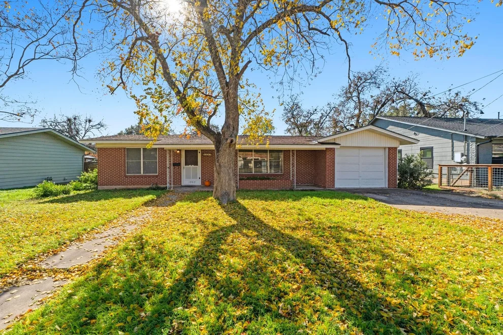 Unit for sale at 1207 Dwyce DR, Austin, TX 78757