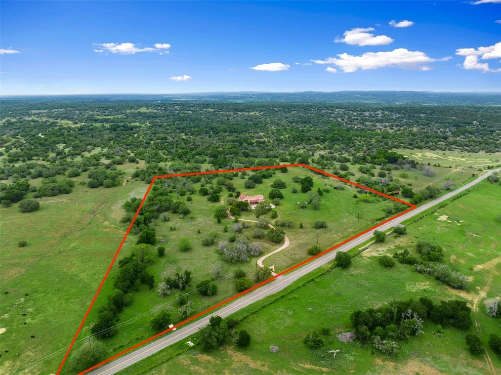 Unit for sale at 26008 Fm 963, Briggs, TX 78608
