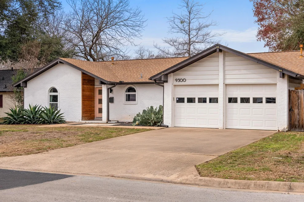 Unit for sale at 9300 Meadow Vale, Austin, TX 78758