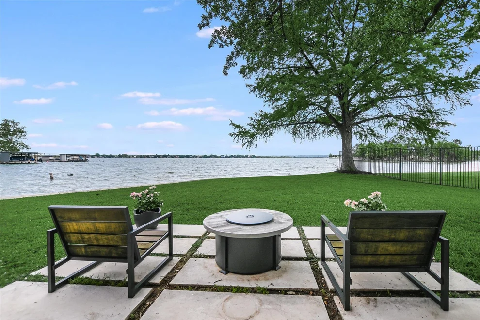 Unit for sale at 219 Lakeview, Sunrise Beach, TX 78643