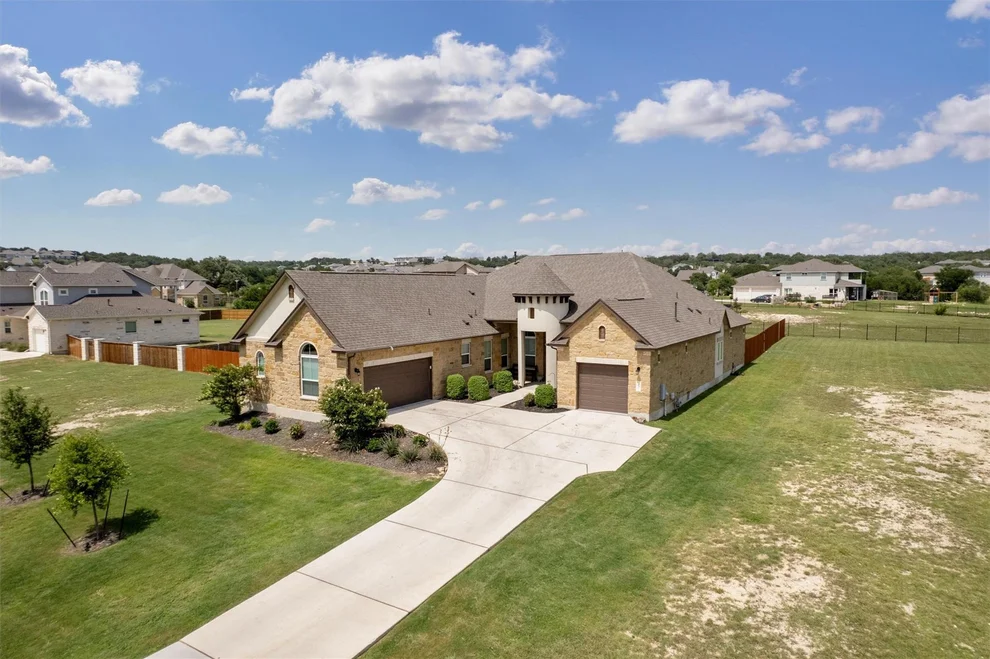Unit for sale at 3600 Twinspur ST, Leander, TX 78641