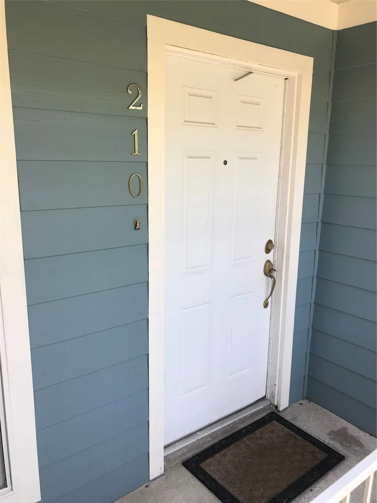 Unit for sale at 400 W 35th ST, Austin, TX 78705