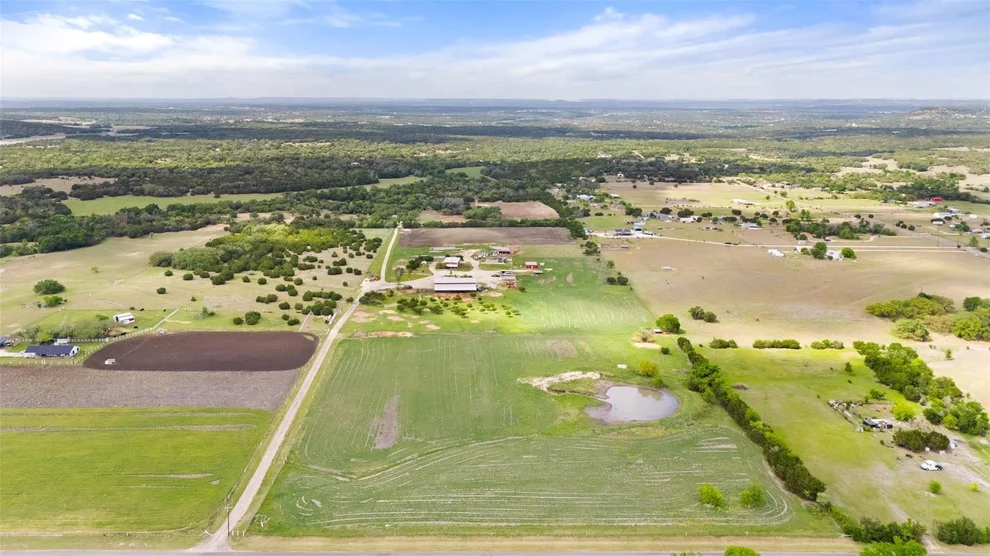Unit for sale at 1301 County Road 228, Florence, TX 76527