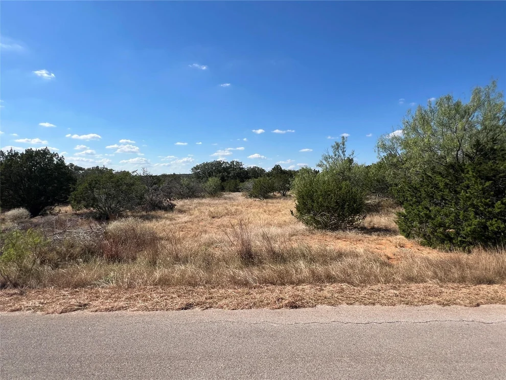 Unit for sale at 2700 Patriot DR, Lago Vista, TX 78645