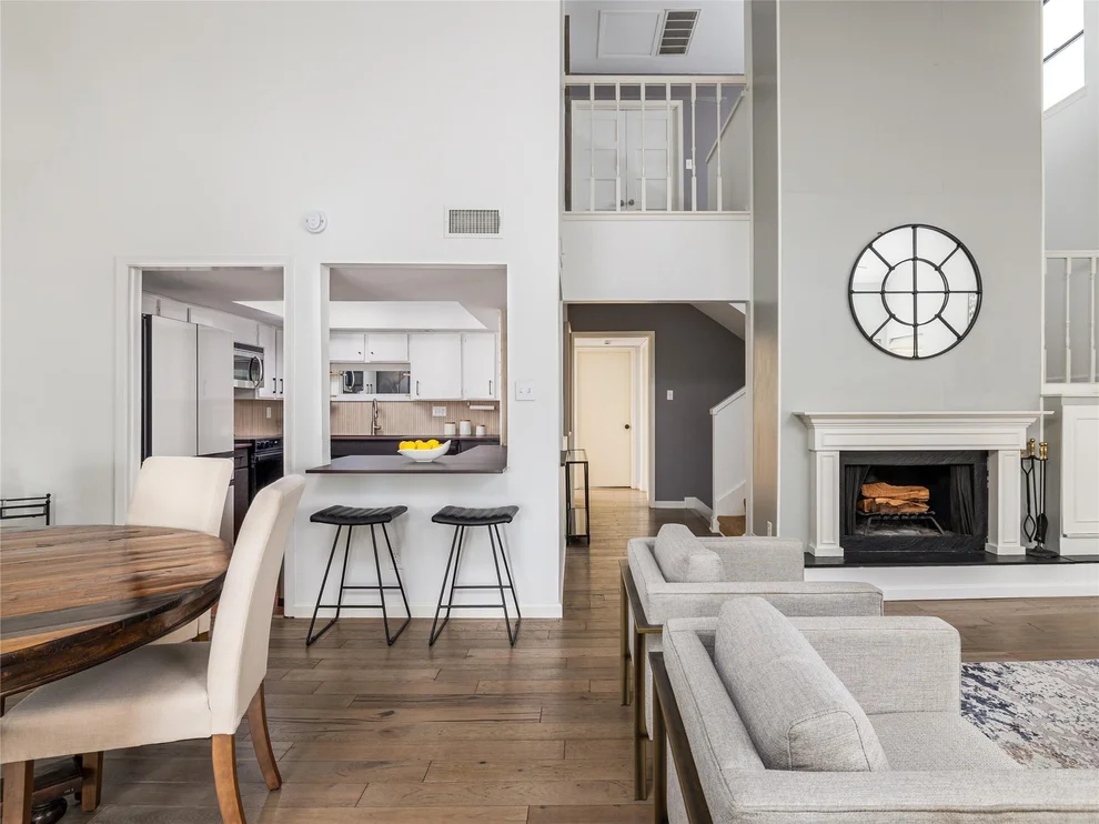 Unit for sale at 1821 Westlake DR, Austin, TX 78746