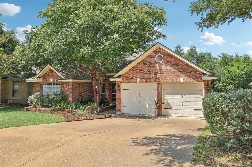 Unit for sale at 1834 Red Rock DR, Round Rock, TX 78665