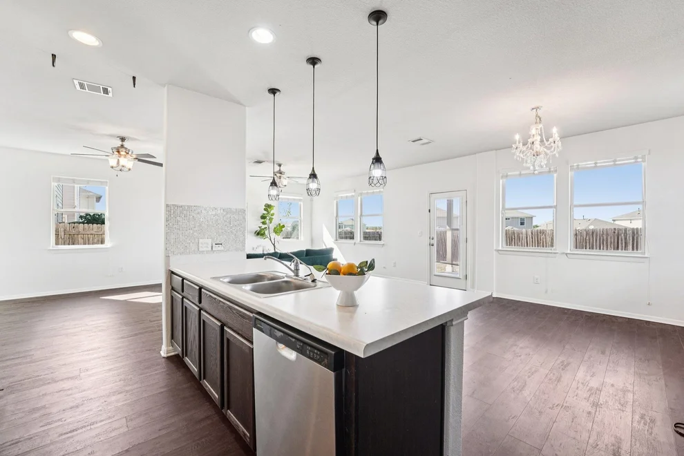 Unit for sale at 288 Triumph RD, Buda, TX 78610