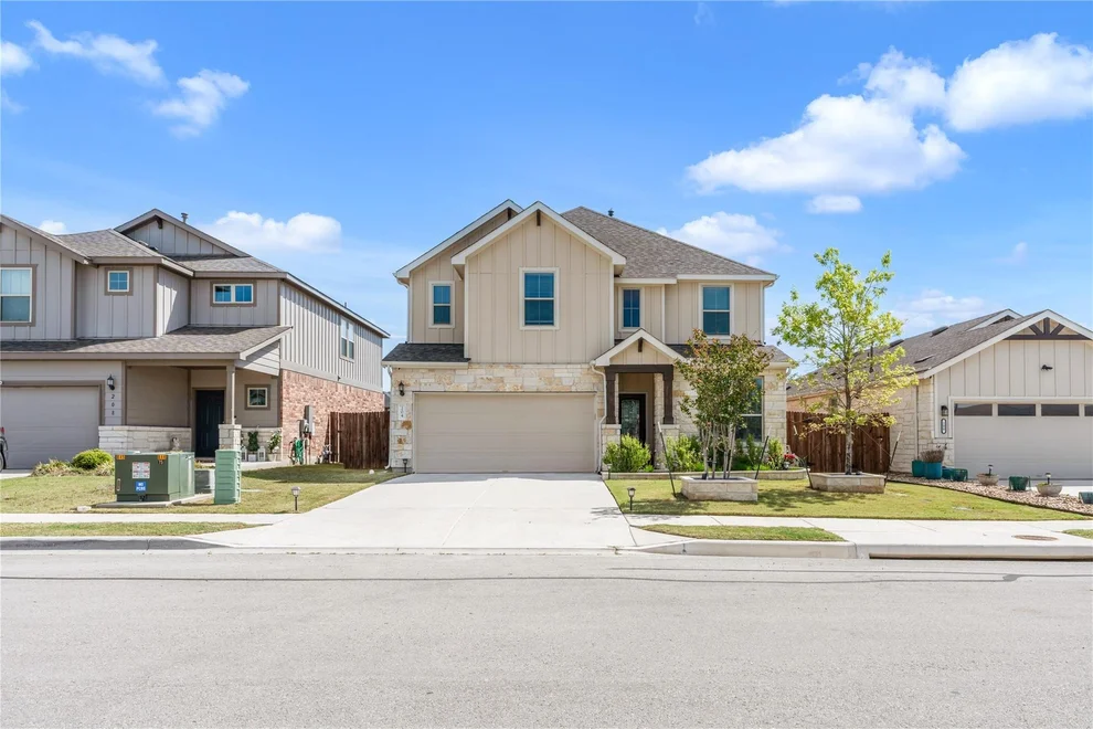 Unit for sale at 204 Janelle LN, Liberty Hill, TX 78642