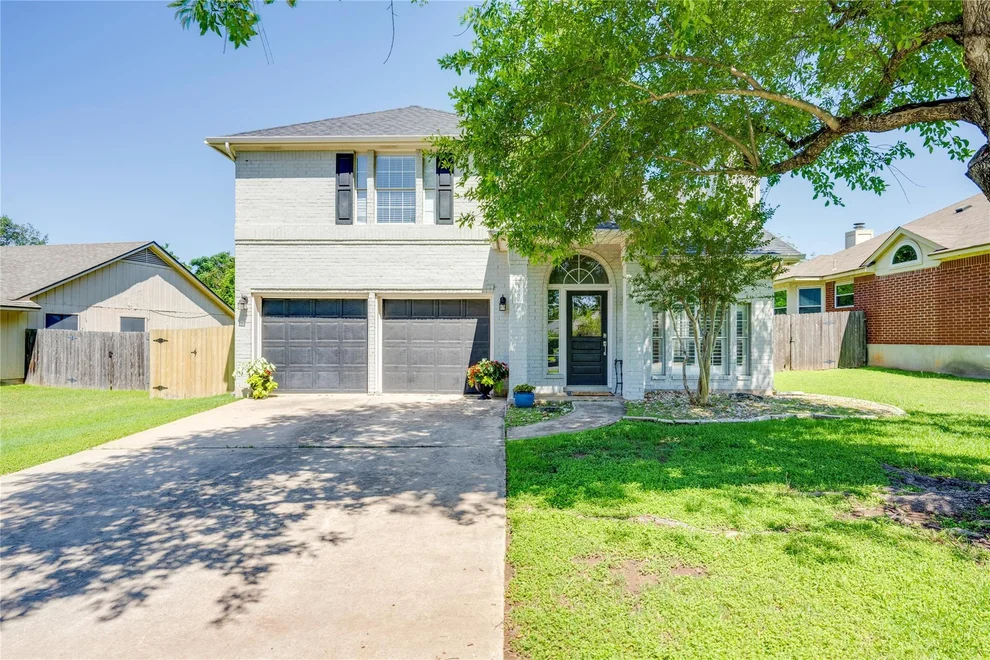 Unit for sale at 5660 Wagon Train RD, Austin, TX 78749