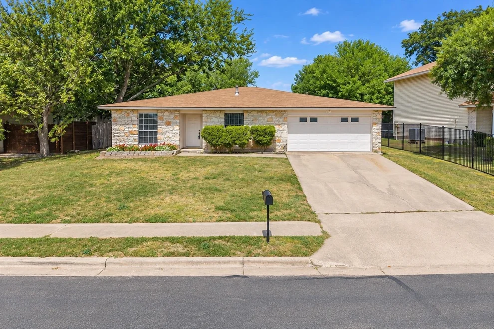 Unit for sale at 8200 Furness DR, Austin, TX 78753