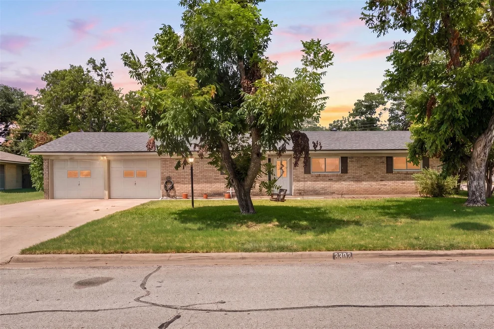 Unit for sale at 3302 Chisholm TRL, Temple, TX 76504
