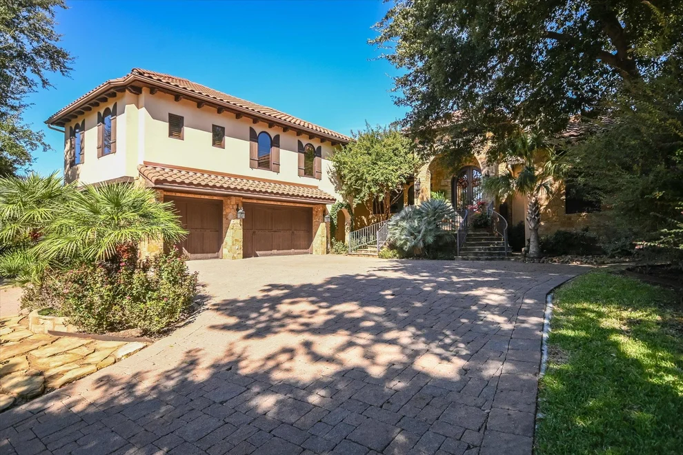 Unit for sale at 120 Applehead Island DR, Horseshoe Bay, TX 78657