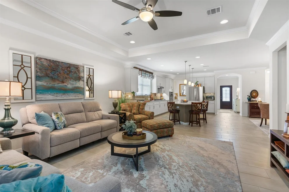 Unit for sale at 113 Longview LN, Georgetown, TX 78633