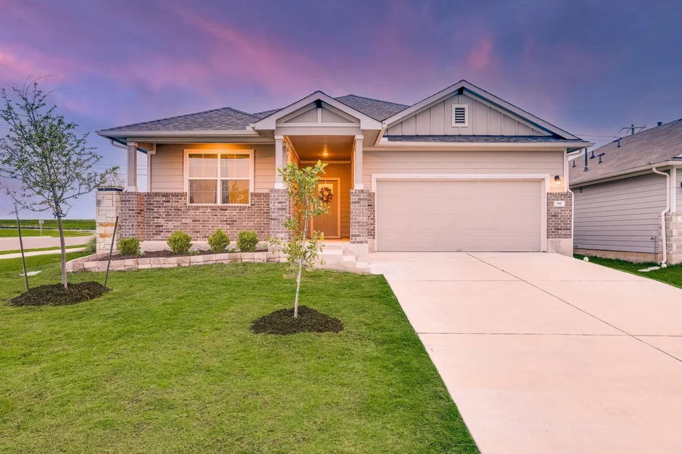 Unit for sale at 98 Barton Creek LN, Hutto, TX 78634