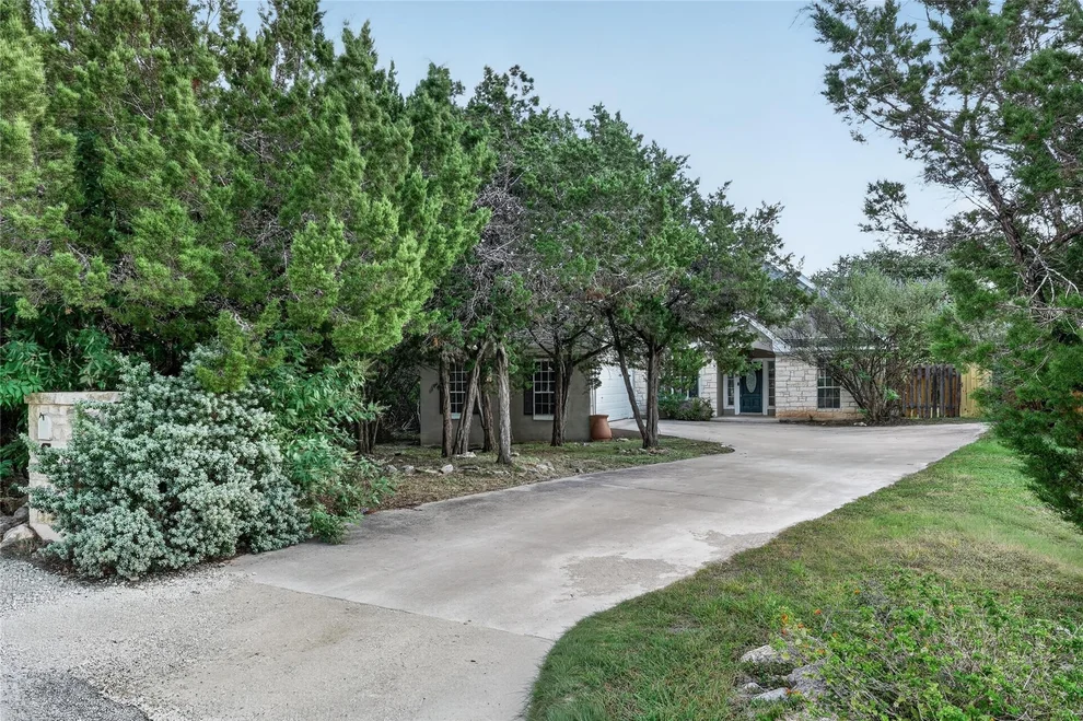 Unit for sale at 4 Cedarwood CIR, Wimberley, TX 78676