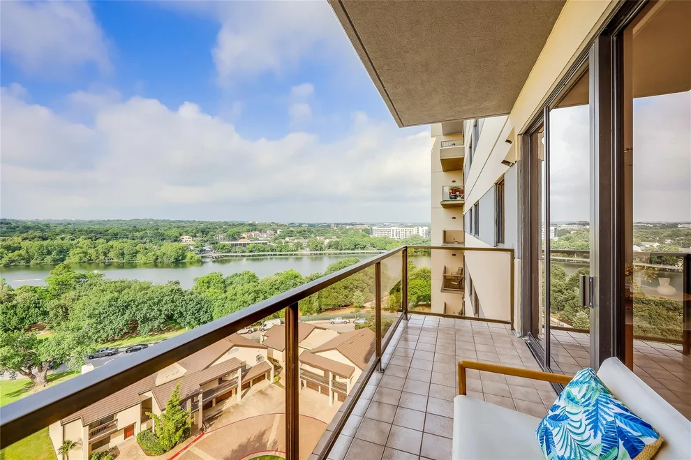 Unit for sale at 40 N Interstate 35, Austin, TX 78701